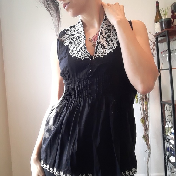 Italian Babydoll Blouse - Picture 3 of 4
